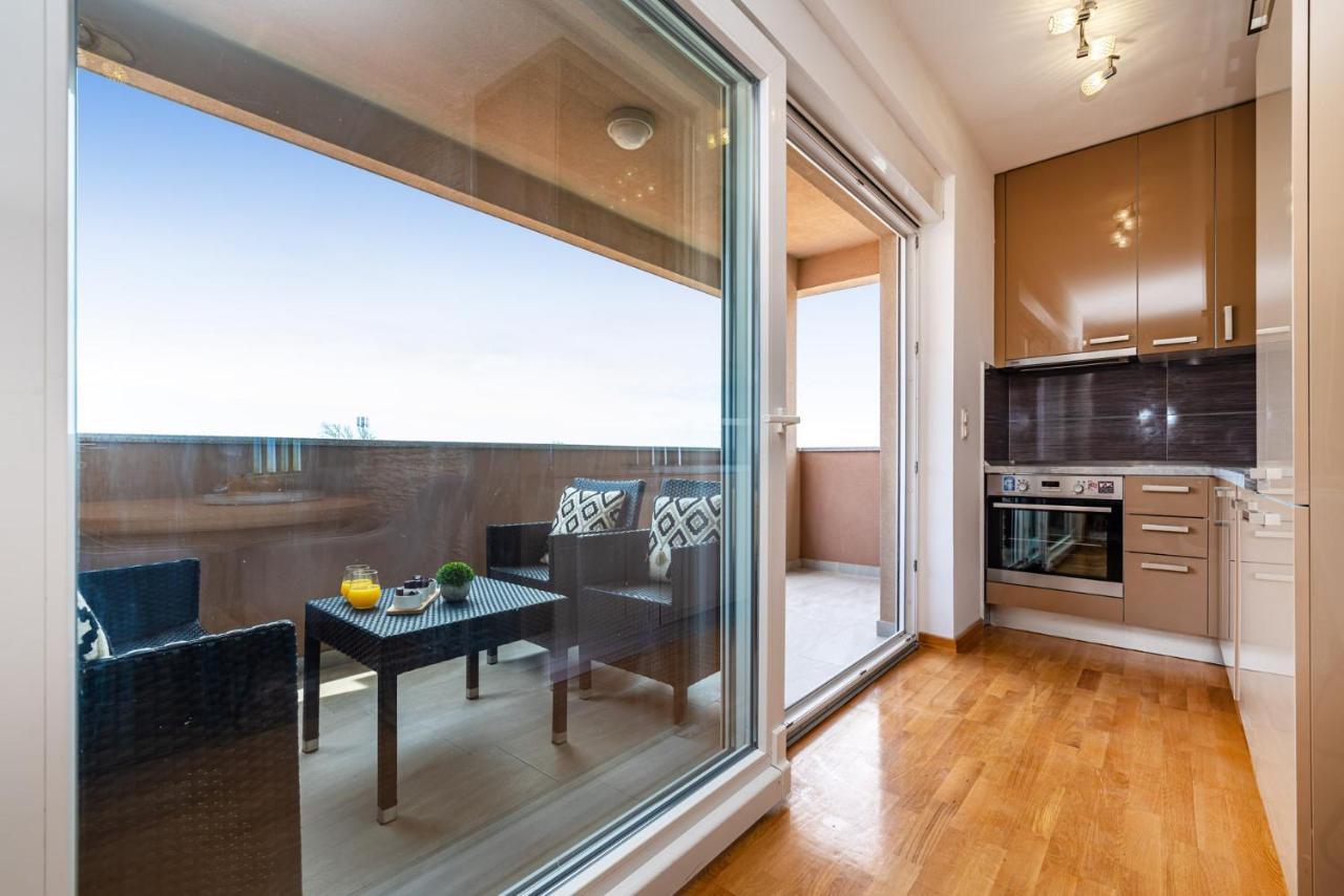 Lipotica - Luxury, With Sea View Apartment Nin Exterior photo